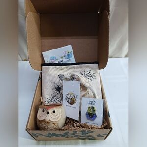 Tamed Wild Items Lot- Witchy